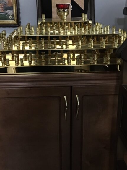 Панахидний стіл з розп'яттям